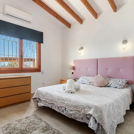 Casa Madronos אל קאמפיו