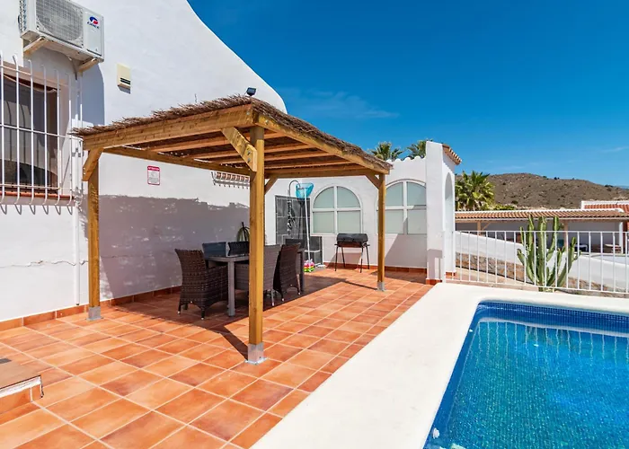 Villa Casa Madronos